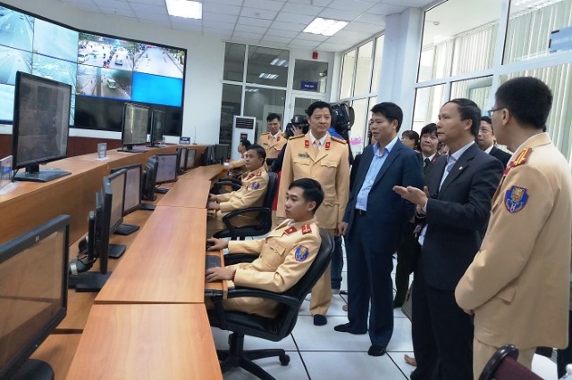 Giám sát công tác bảo đảm an ninh trật tự, an toàn xã hội; phòng chống cháy nổ tại Công an TP và quận Hoàn Kiếm